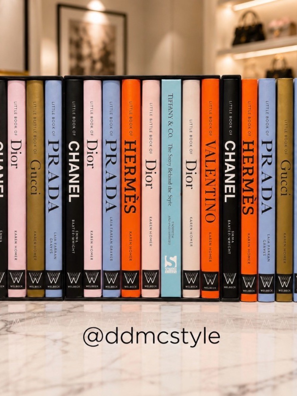 Designer Fashion Coffee Table Book - 📕 pick one